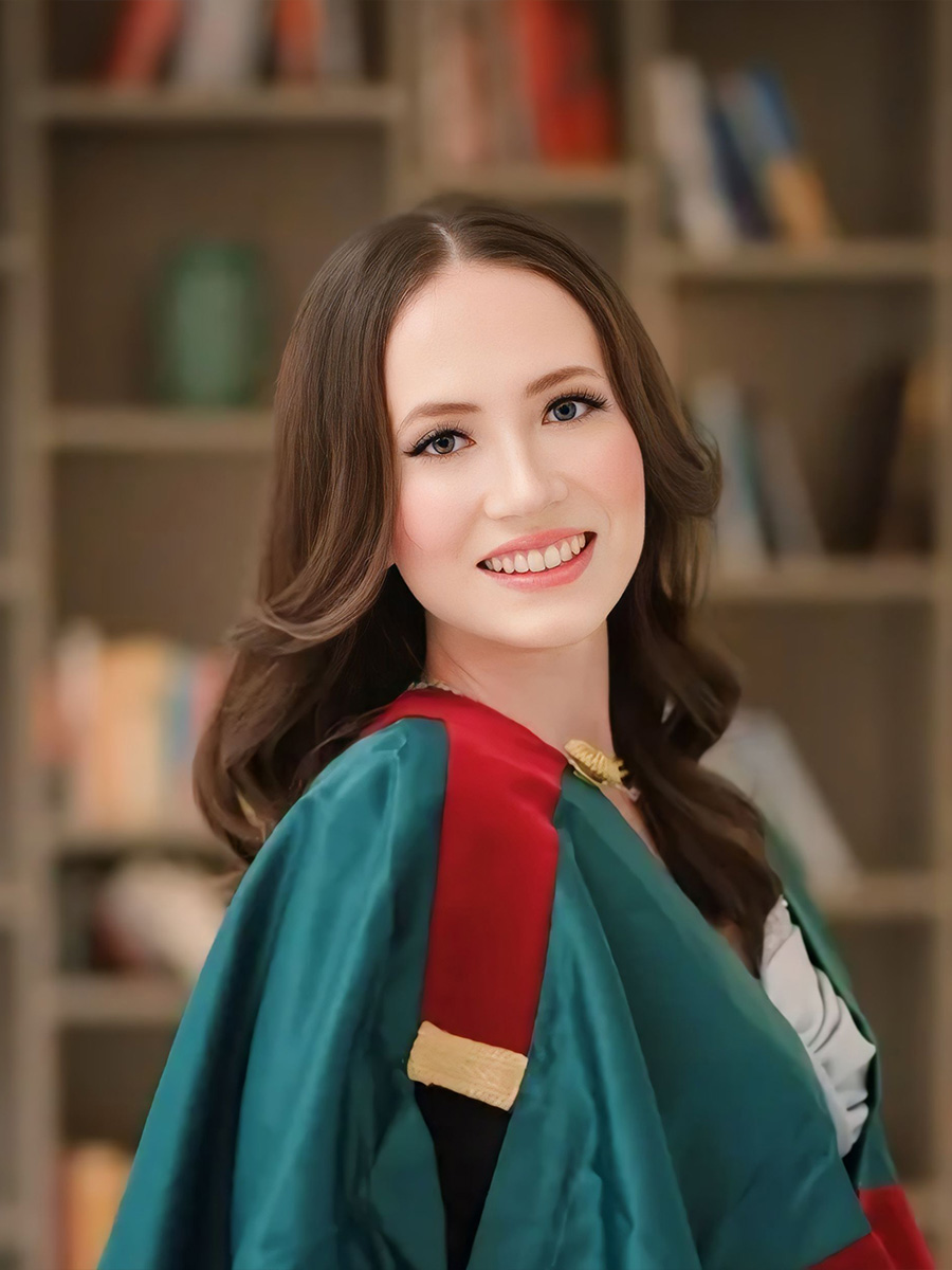 Dr Evelyn Quelch University Of Nicosia