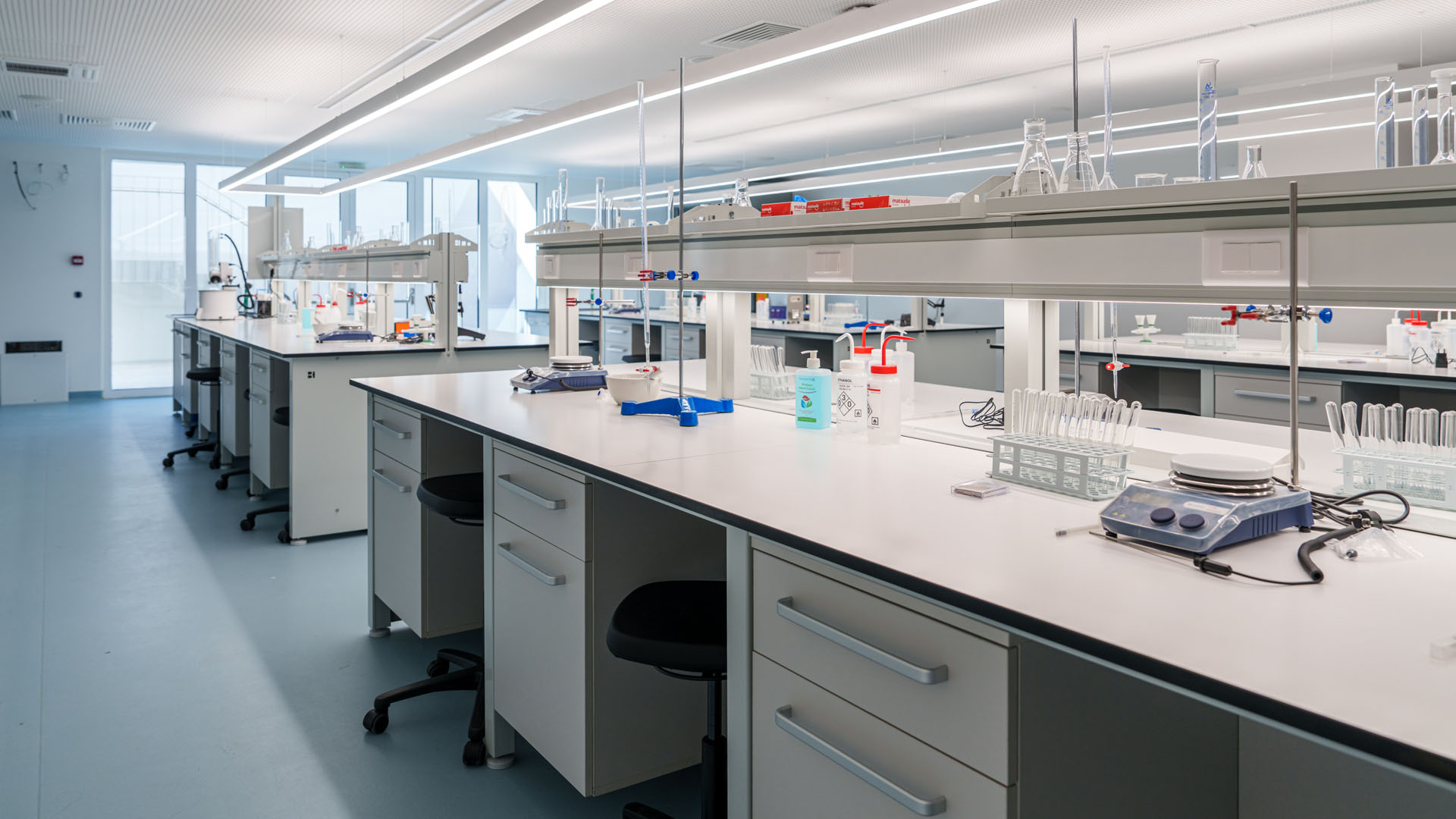2511_ATH_OLYB_CMPS_Medicinal Chemistry Lab Premises 7RV02174_web