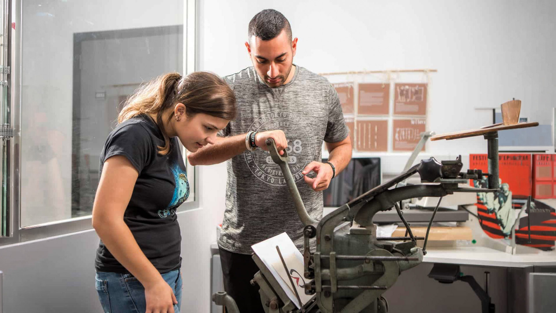 Graphic Design Printing Lab (5)