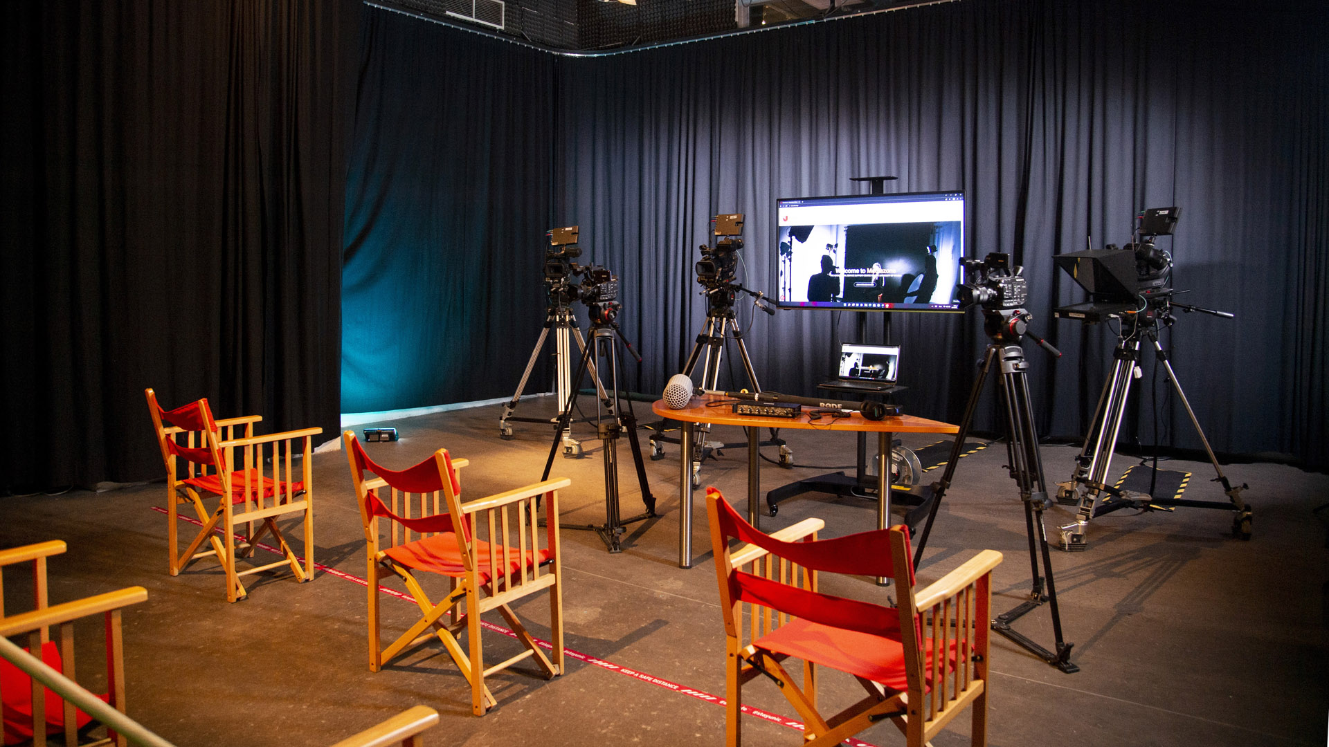 Television Production Studio (1)