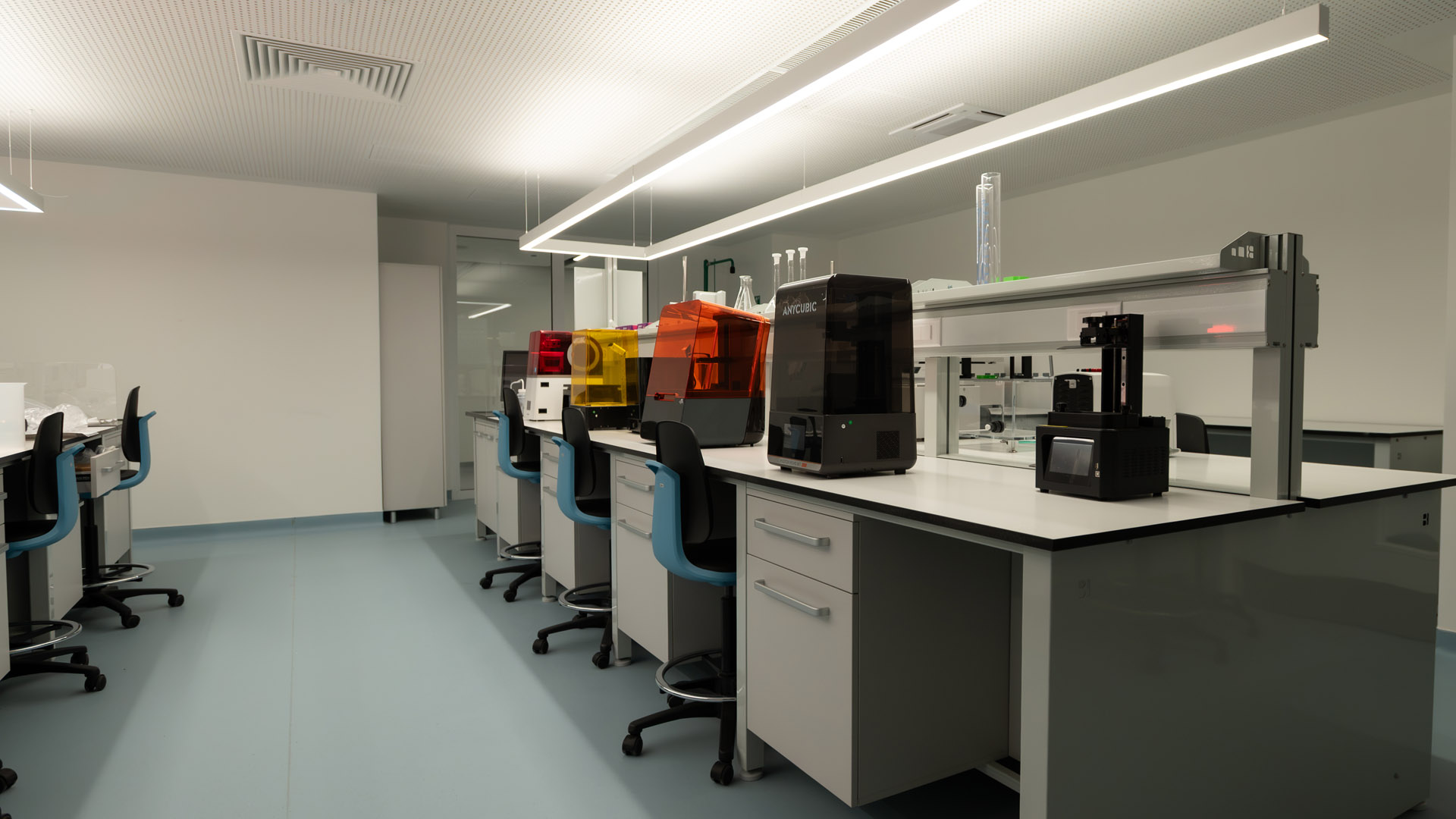 Pharmaceutical Technology Lab (4)