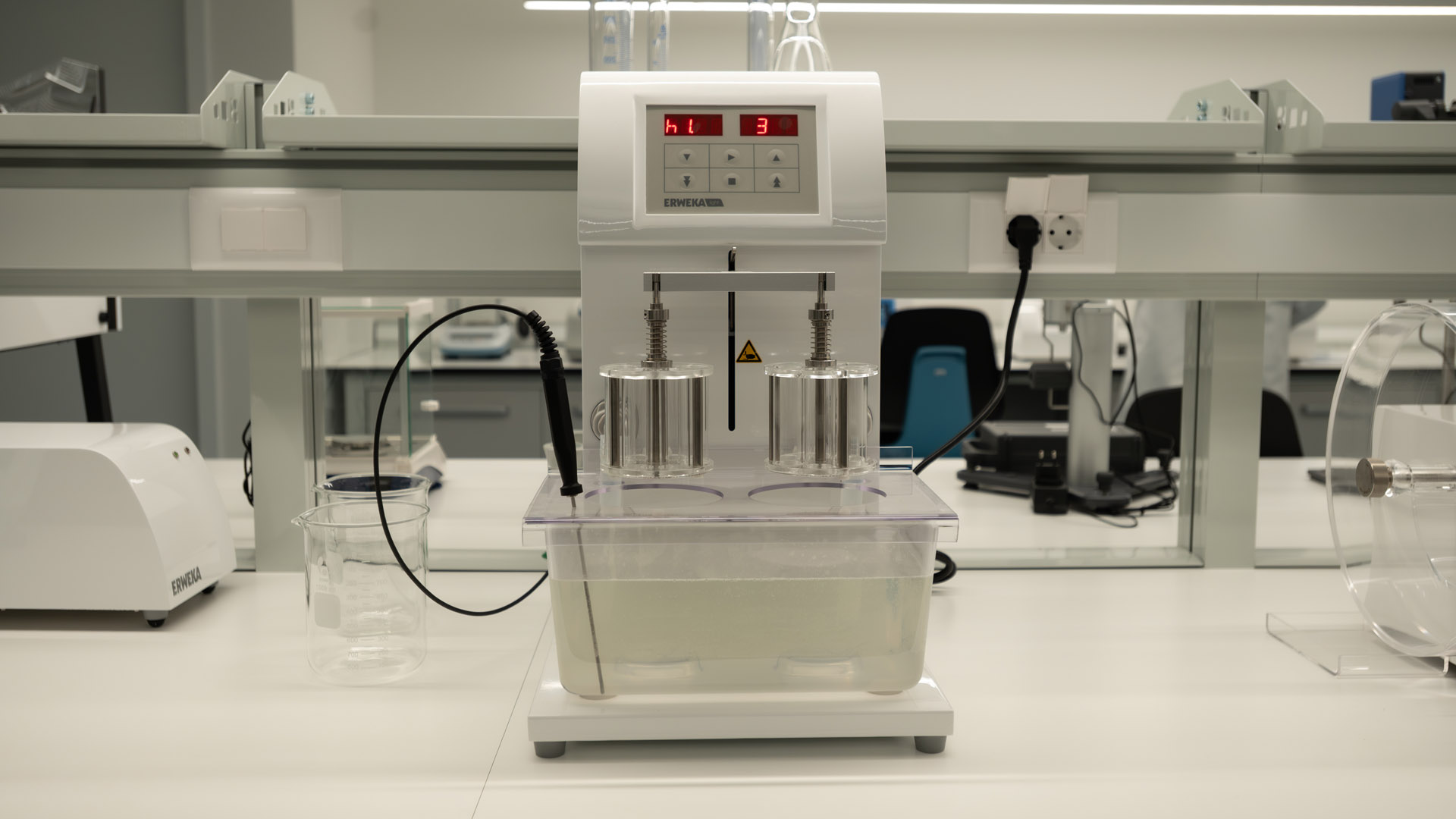 Pharmaceutical Technology Lab (6)